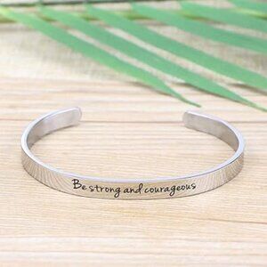 Spiritual Bible Verse Bracelet Be Strong and Courageous Joshua 1:9 Silver Tone